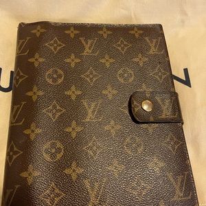 Authentic agenda monogram book